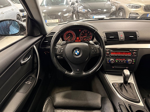 BMW 135i 19 of 28