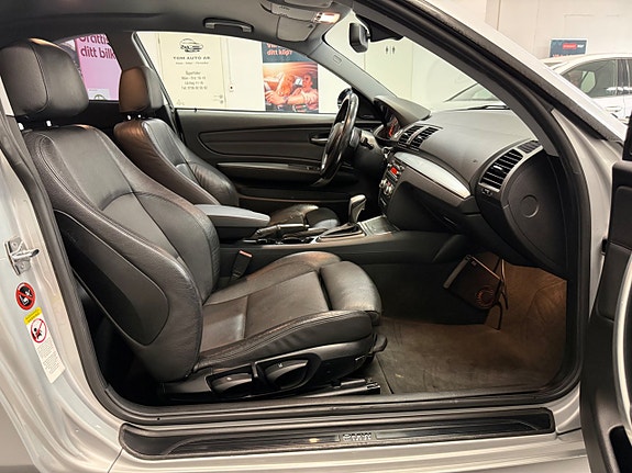 BMW 135i 15 of 28