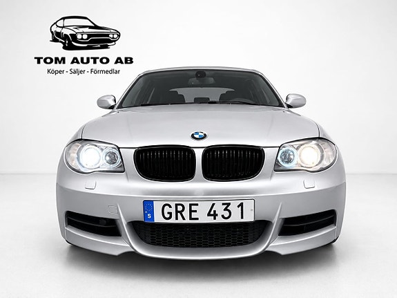 BMW 135i 2 of 28