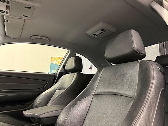 BMW 135i 13 of 28