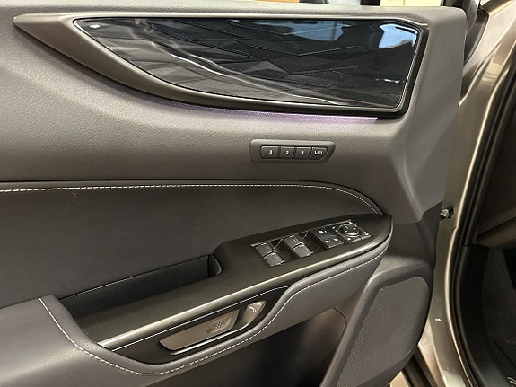 Lexus NX450h+ 13 of 13