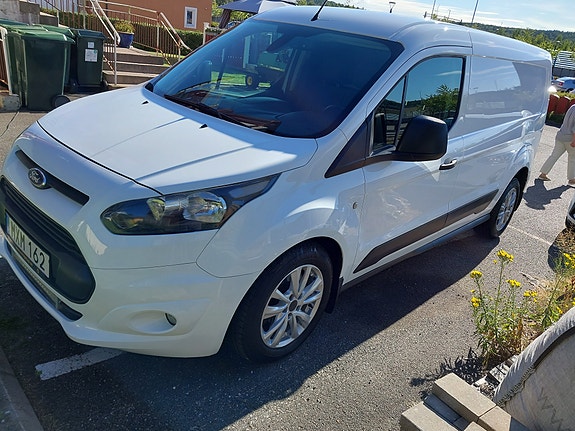Ford Transit Connect 2 of 5