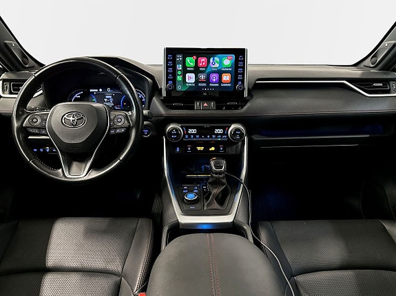 Toyota RAV4 18 of 27