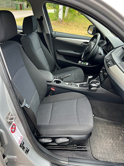 BMW X1 8 of 11