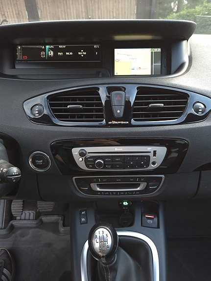 Renault Grand Scenic III 7 of 7