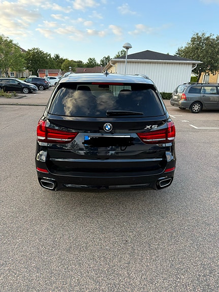 BMW X5 4 of 7