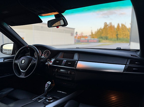 BMW X5 12 of 15
