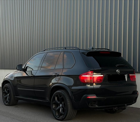 BMW X5 8 of 15