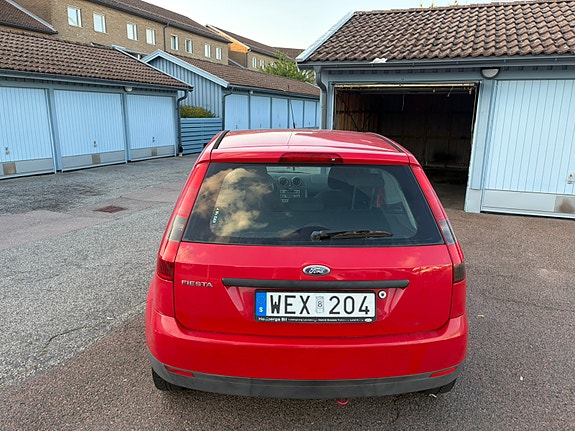 Ford Fiesta 4 of 10