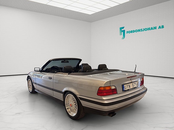 BMW 328 2 of 9
