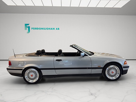 BMW 328 3 of 9