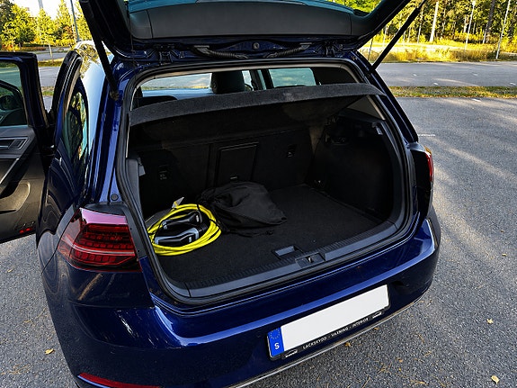 Volkswagen Golf VII 19 of 30