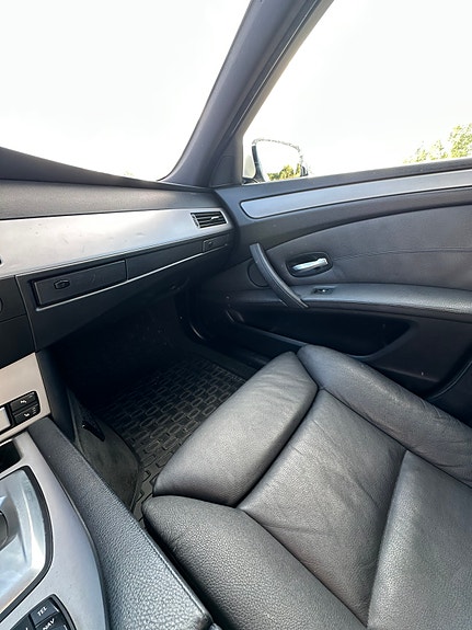 BMW 520d 21 of 30