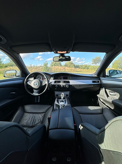 BMW 520d 18 of 30