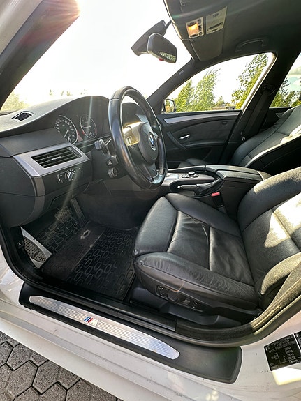 BMW 520d 17 of 30