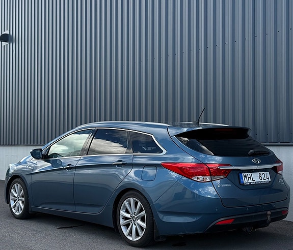 Hyundai i40 8 of 17