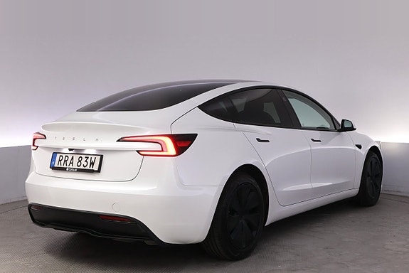 Tesla Model 3 5 of 27