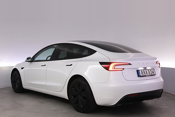 Tesla Model 3 4 of 27