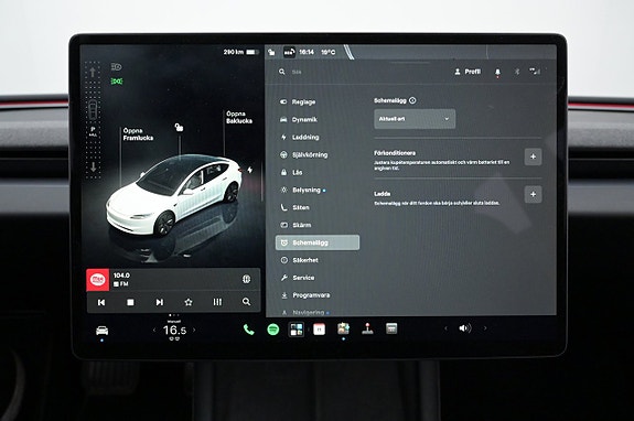 Tesla Model 3 12 of 27