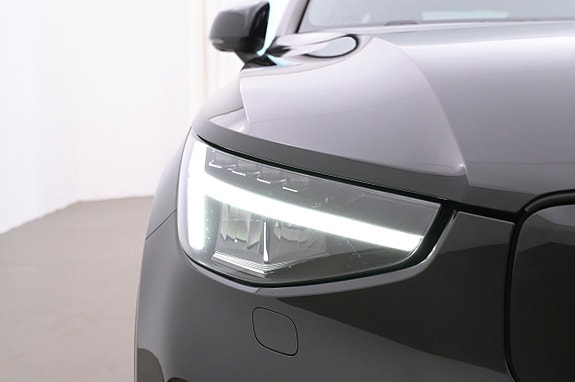 Volvo XC40 26 of 27
