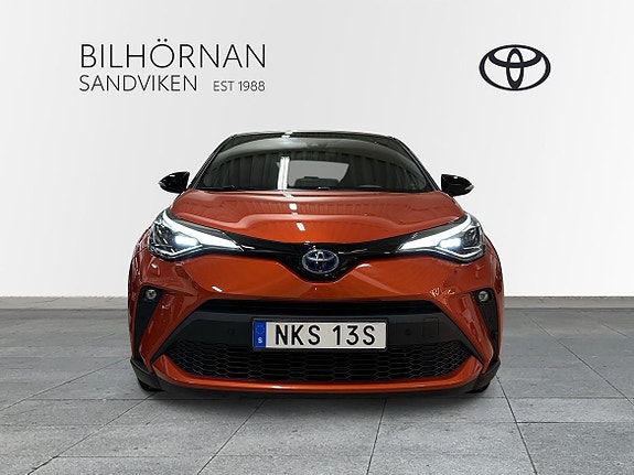 Toyota C-HR 6 of 13