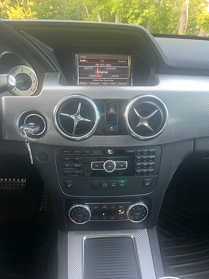 Mercedes-Benz GLK220 9 of 10