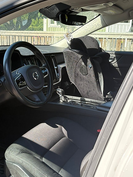 Volvo V60 10 of 16