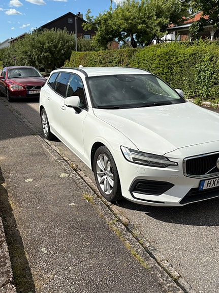 Volvo V60 9 of 16