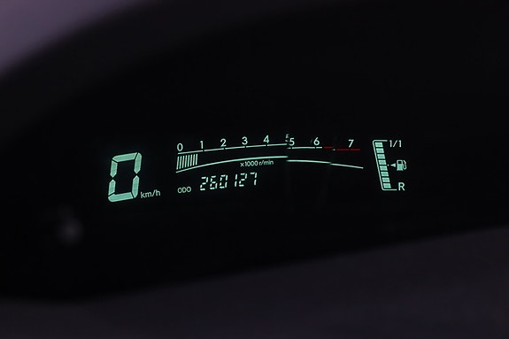 Toyota Yaris 10 of 10