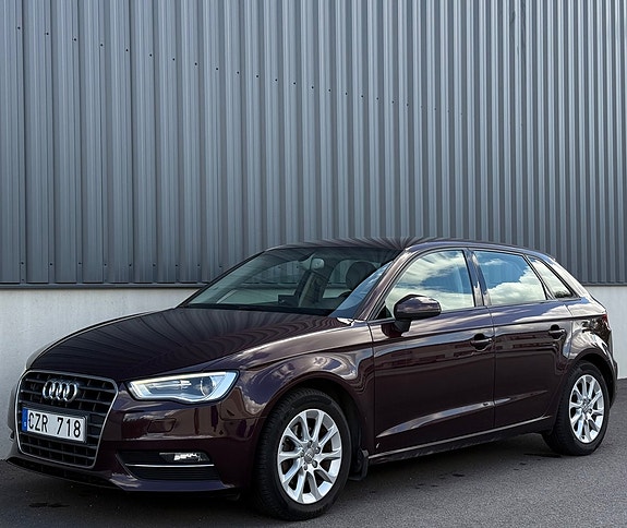 Audi A3 3 of 16