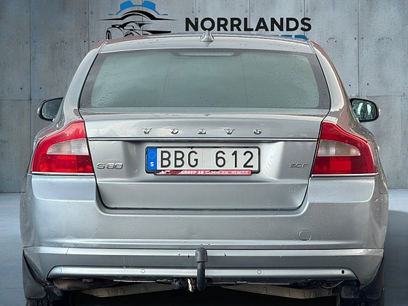 Volvo S80 5 of 14