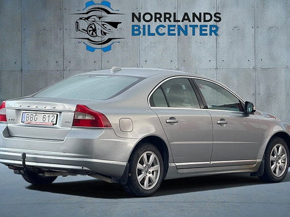 Volvo S80 4 of 14