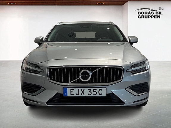 Volvo V60 8 of 18