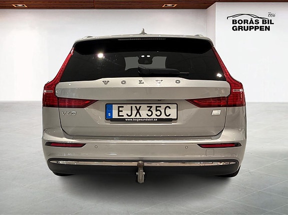 Volvo V60 7 of 18