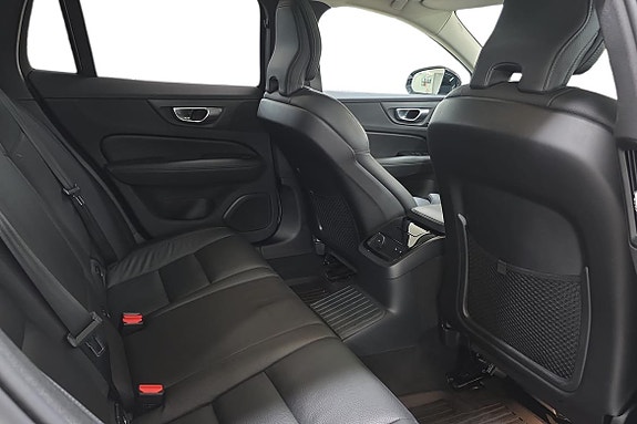 Volvo V60 9 of 25