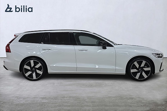 Volvo V60 18 of 25