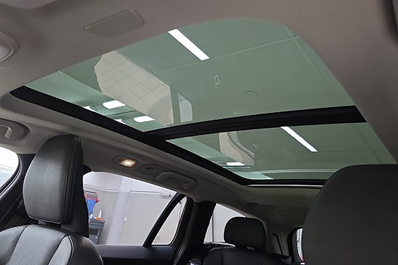 Volvo V60 23 of 25