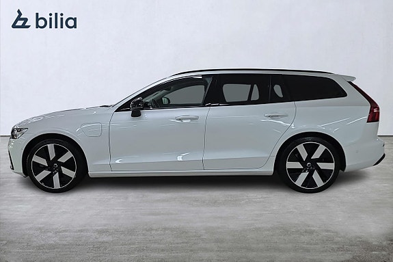 Volvo V60 3 of 25