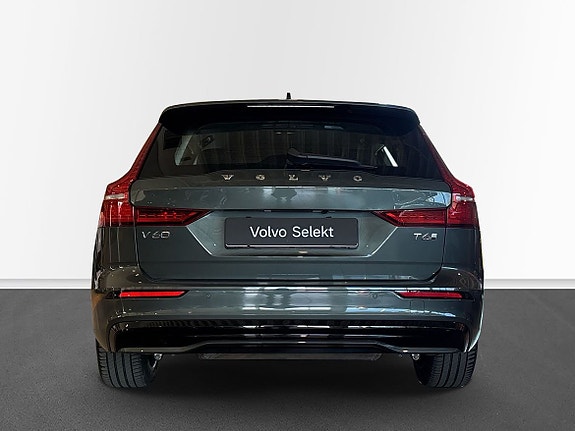 Volvo V60 8 of 14