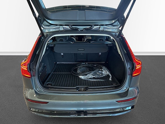 Volvo V60 14 of 14