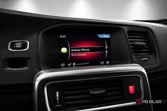 Volvo V60 18 of 22