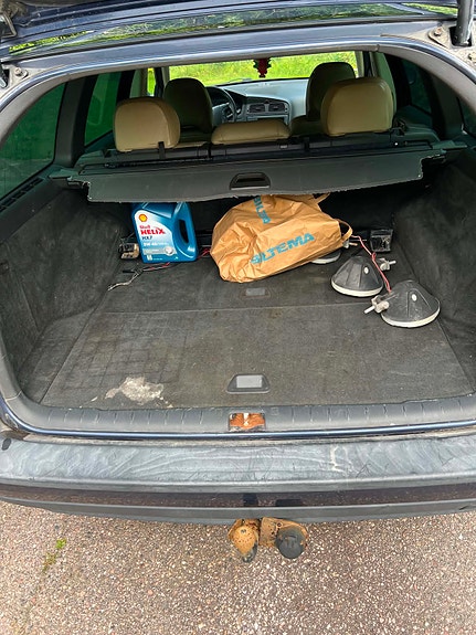 Volvo V70 6 of 10