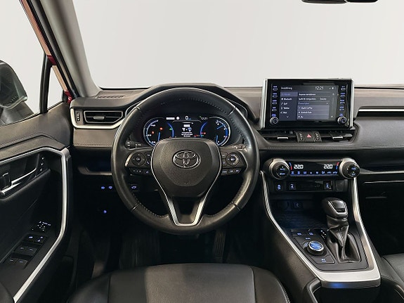 Toyota RAV4 20 of 23