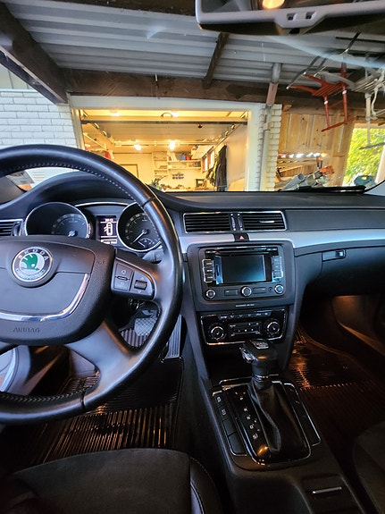 Skoda Superb 6 of 7
