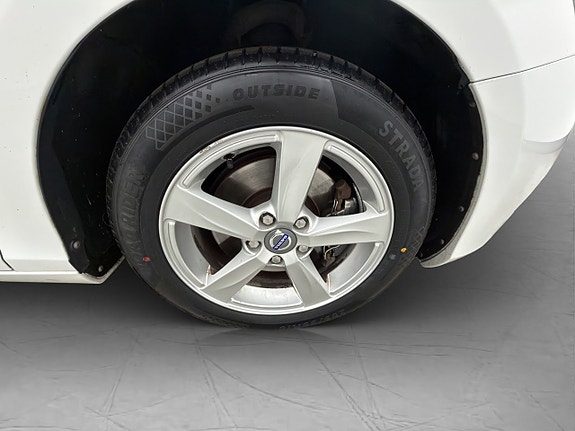 Volvo V40 29 of 29