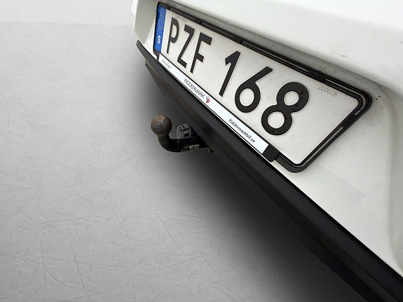Volvo V40 10 of 29