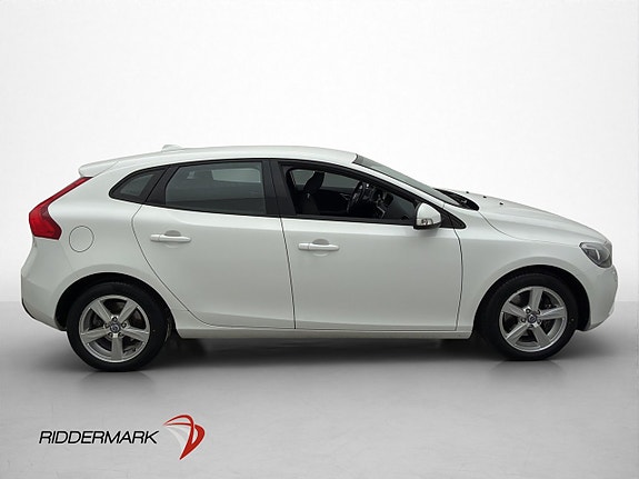 Volvo V40 9 of 29