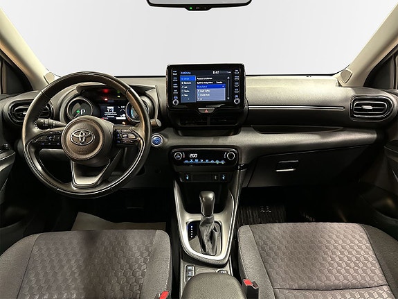Toyota Yaris 10 of 13