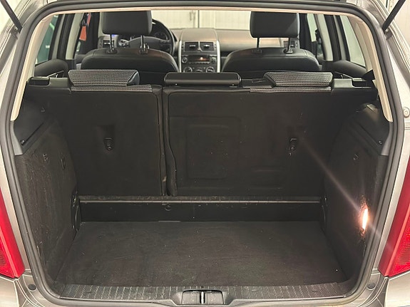 Mercedes-Benz A200 16 of 24