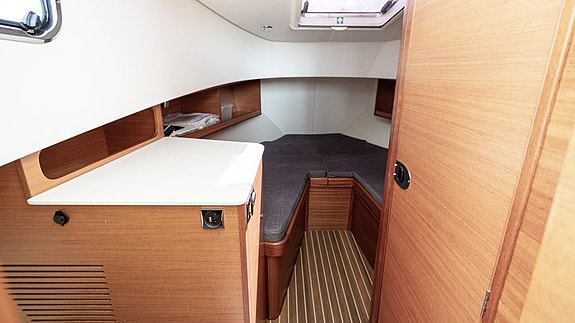 Paragon 31 Cabin - 2020 24 of 30